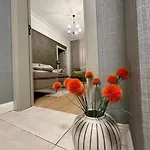 Luxury 2 Bedroom Appartement