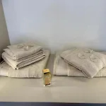 Luxury 2 Bedroom Appartement *