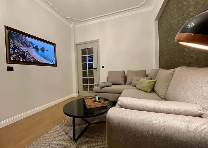 Luxury 2 Bedroom Sofie